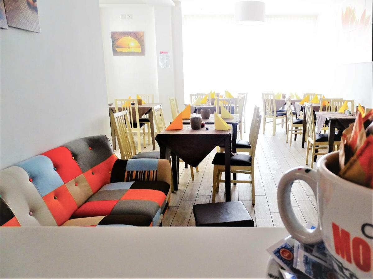 Hotel Villa Enea Cattolica Extérieur photo
